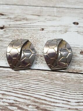 Vintage Trifari Clip On Earrings with Scale Pattern
